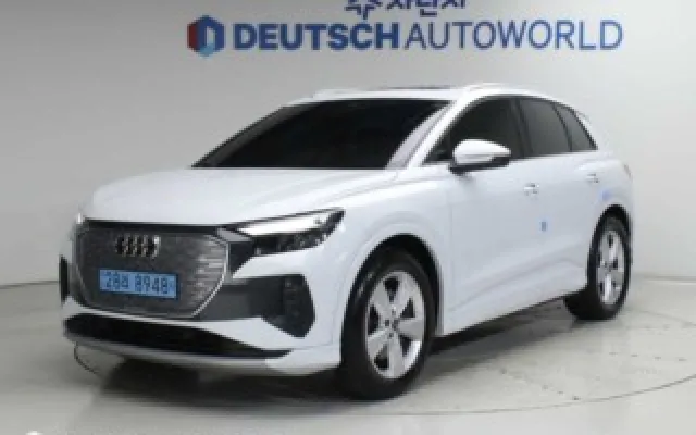 Q4 e-트론 40 아우디 2024/09 48,919km